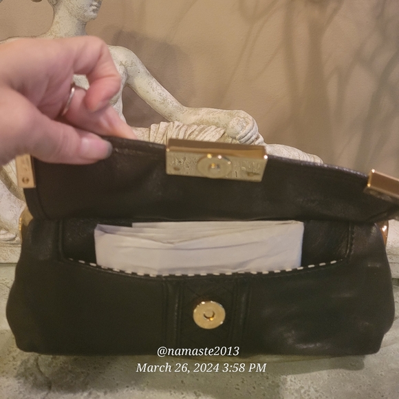 L.A.M.B. by Gwen Stefani Leather Clutch Luxury Designer Celebrity Black #745 - Picture 5 of 17